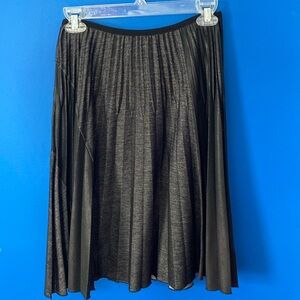 KOMOROV Dark Gray / Black Pleated Soft Skirt Sz S